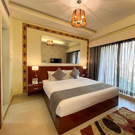 Coventina Lake Suites Ντάκα Εξωτερικό φωτογραφία