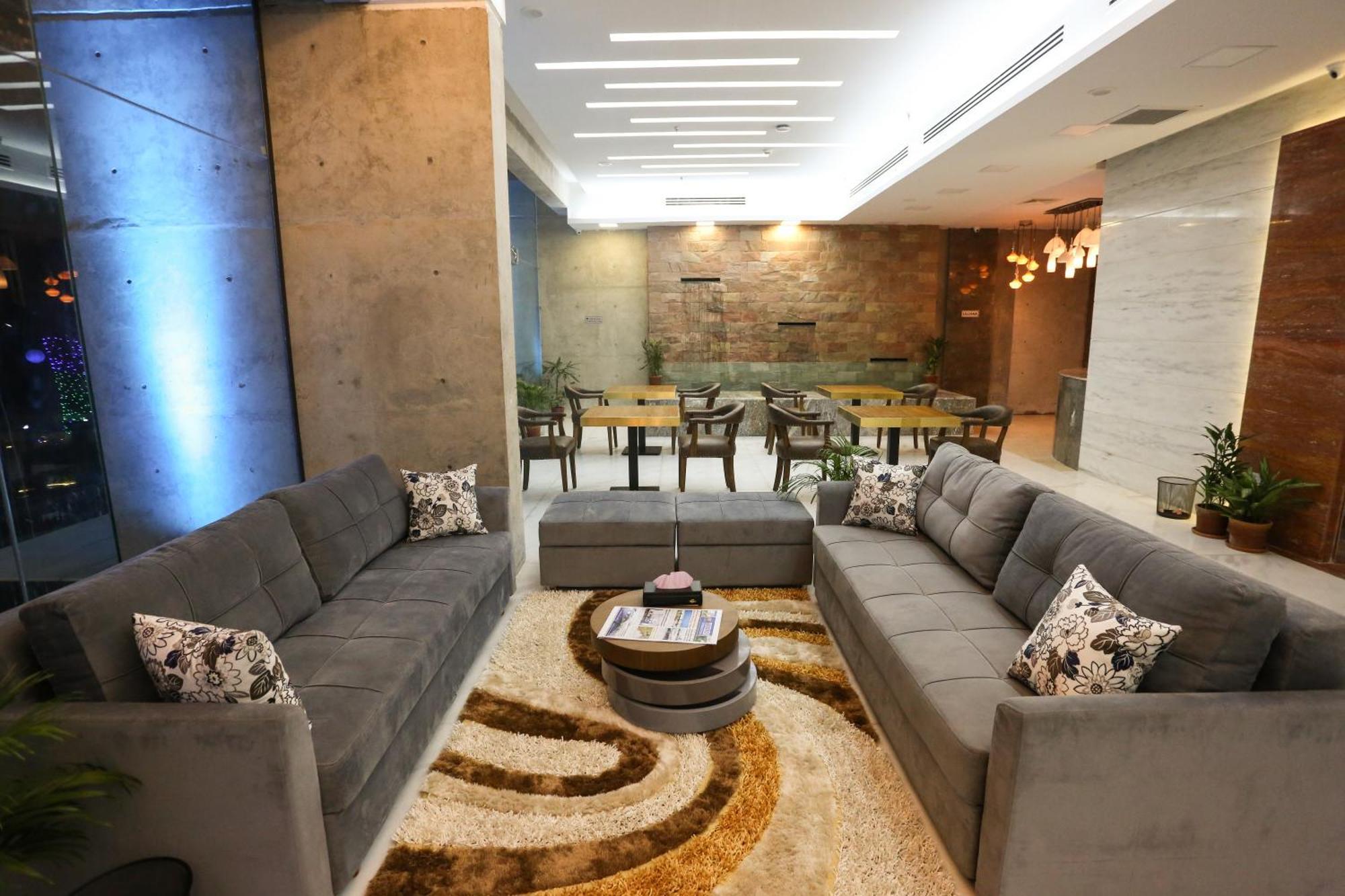 Coventina Lake Suites Ντάκα Εξωτερικό φωτογραφία