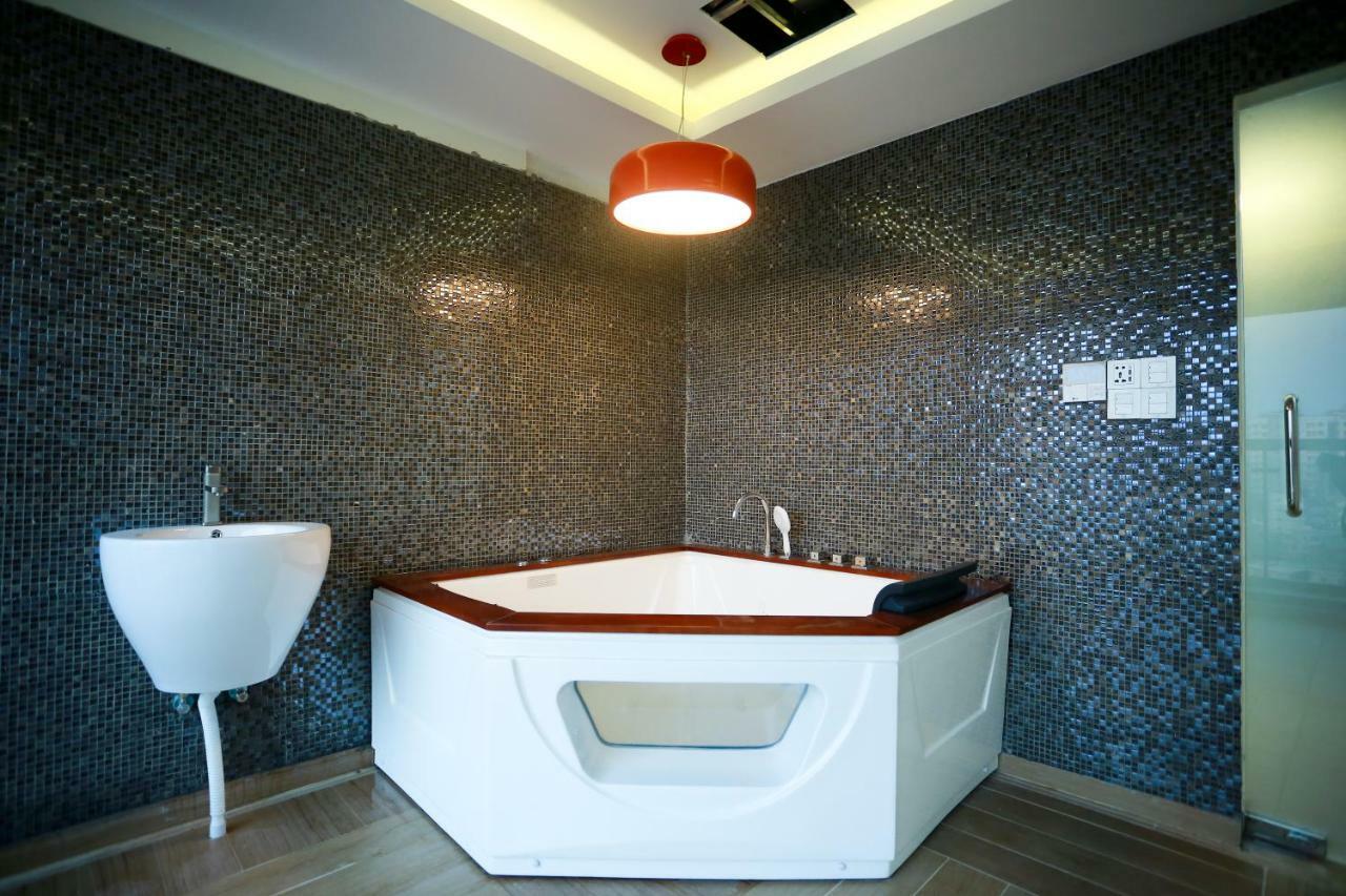 Coventina Lake Suites Ντάκα Εξωτερικό φωτογραφία